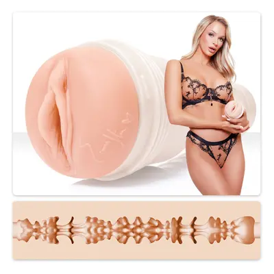 Masturbátor FLESHLIGHT Emma Hix tělový