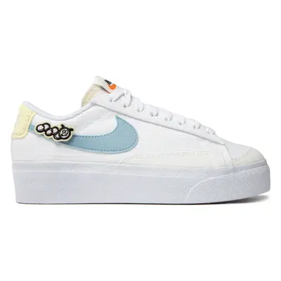 Sneakersy Nike Blazer Low Platform Se DJ6376 100 Bílá