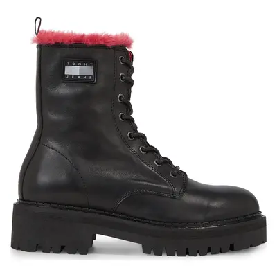 Polokozačky Tommy Jeans Tjw W Urban Boot Smooth Ltr Wl EN0EN02402 Černá