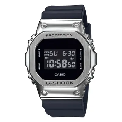 Hodinky G-Shock GM-5600U-1ER Černá