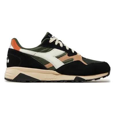 Sneakersy Diadora N902 501.178559-D1003 Černá