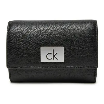 Malá dámská peněženka Calvin Klein Ck Plaque Small Trifold W/Zip K60K612834 Černá