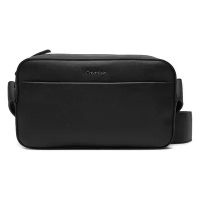 Brašna Calvin Klein Ck Refined Camera Bag K50K512758 Černá