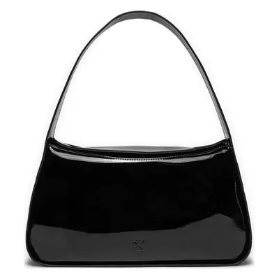 Kabelka Calvin Klein Jeans Block Shoulder Bag25 Patent K60K613045 Černá