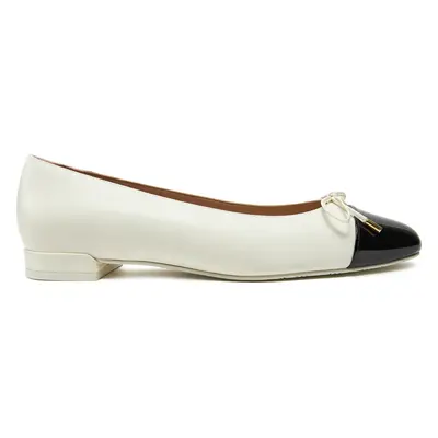 Polobotky Stuart Weitzman Sleek Bow Flat SG888 Écru