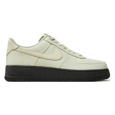 Sneakersy Nike Air Force 1 '07 Lv8 FJ4160 002 Zelená