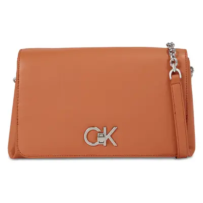 Kabelka Calvin Klein Re-Lock Shoulder Bag Md K60K611057 Hnědá