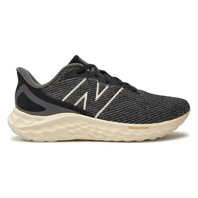 Běžecké boty New Balance Fresh Foam Arishi v4 MARISAK4 Černá