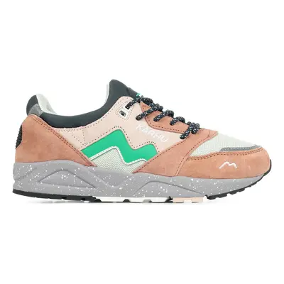 Karhu Aria 95 Hnědá (nedostupné)