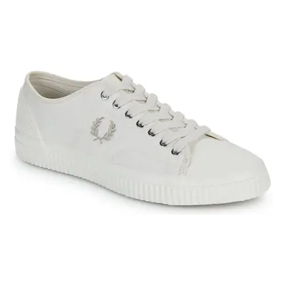 Fred Perry B4365 Hughes Low Canvas Bílá