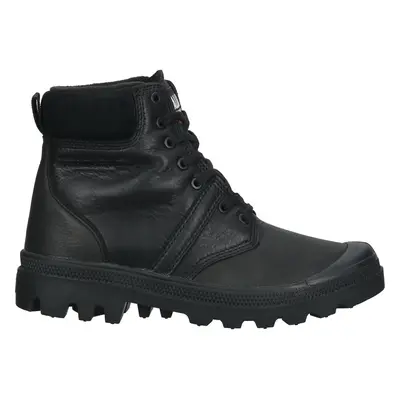 Palladium Stiefelette Černá