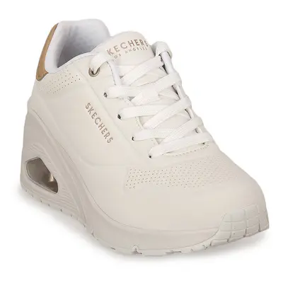 Skechers WHT UNO WEDGE Bílá