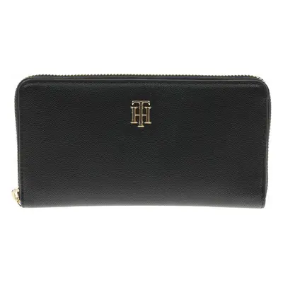 Tommy Hilfiger dámská peněženka AW0AW13645 BDS Black Černá