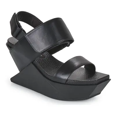 United nude DELTA WEDGE SANDAL Černá