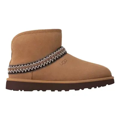 UGG Classic Ultra Mini Crescent Boots - Chestnut Hnědá