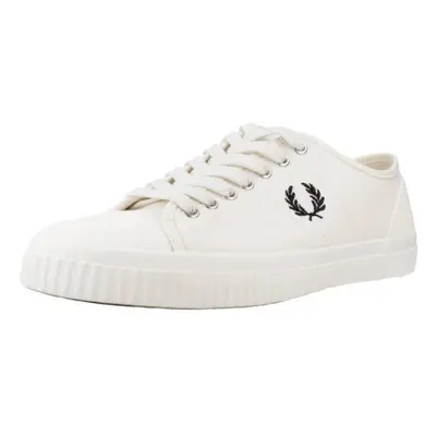 Fred Perry HUGHES LOW CANVAS Bílá