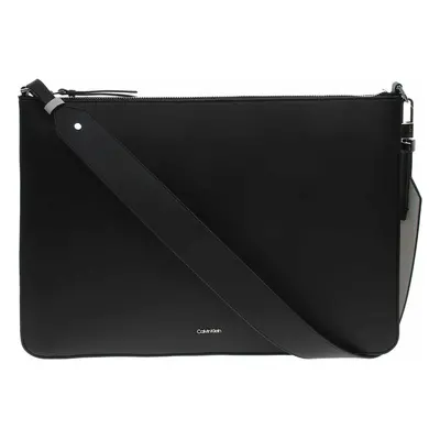 Calvin Klein Jeans dámská taška na 15" laptop Černá