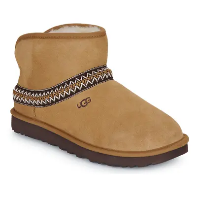 UGG CLASSIC MINI CRESCENT Hnědá