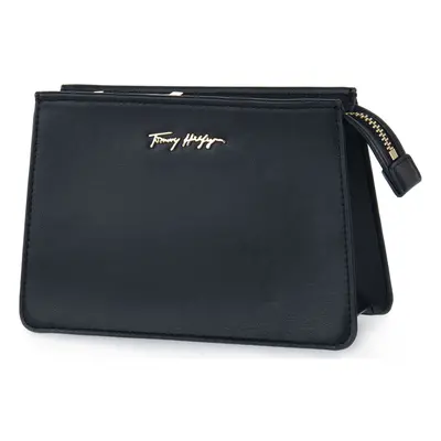 Tommy Hilfiger DW5 WASHBAG Černá