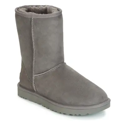 UGG CLASSIC SHORT II Šedá