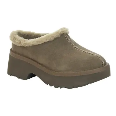 UGG BOTY W NEW HEIGHTS COZY CLOG Béžová