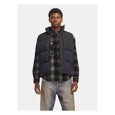 Vesta Jack&Jones