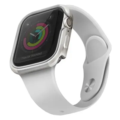 UNIQ Valencia kovové pouzdro Apple Watch (44mm) stříbrné