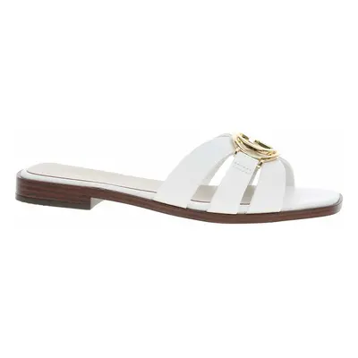 Dámské pantofle Guess FLJSYMLEA03-WHITE