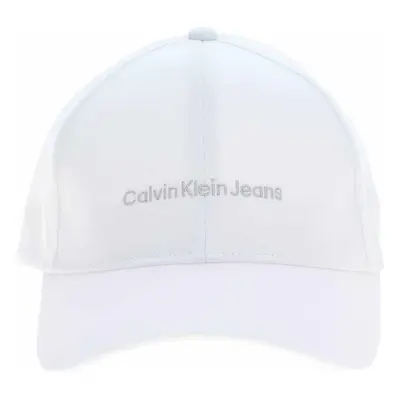 Calvin Klein dámská kšiltovka K60K6088490LI White-Silver Logo