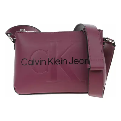 Calvin Klein dámská kabelka K60K610681 Amaranth