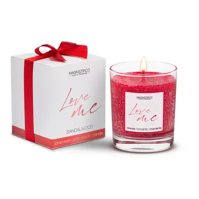 Magnetifico Power Of Pheromones Vonná svíčka Love me Sandalwood (Scented Candle) 125 g