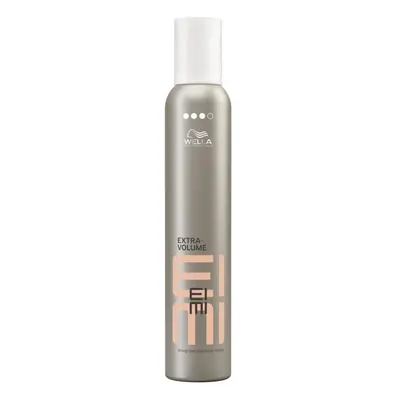 Wella Professionals Tužící pěna pro objem vlasů se silnou fixací EIMI Extra Volume 500 ml