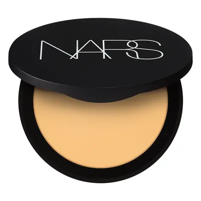 NARS Matující pudr (Soft Matte Advanced Perfecting Powder) 9 g Bay