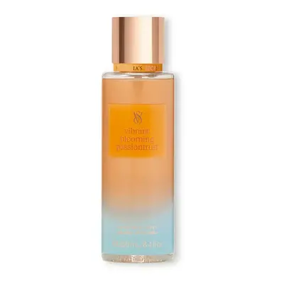 Victoria´s Secret Vibrant Blooming Passionfruit - tělový závoj 250 ml