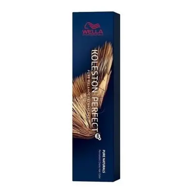 Wella Professionals Permanentní barva na vlasy Koleston Perfect ME™+ Pure Naturals 60 ml 66/02