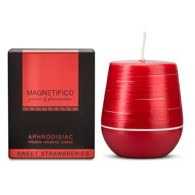 Magnetifico Power Of Pheromones Afrodiziakální vonná svíčka Sweet Strawberries (Aphrodisiac Cand