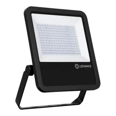 LED reflektor LEDVANCE FLOODLIGHT asym. 48°x92° 105W 13750lm 3000K teplá bílá IP65