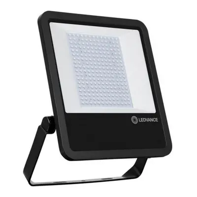 LED reflektor LEDVANCE FLOODLIGHT asym. 48°x92° 145W 18400lm 3000K teplá bílá IP65