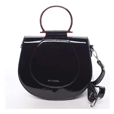 Lakovaná dámská crossbody kabelka Paula, černá