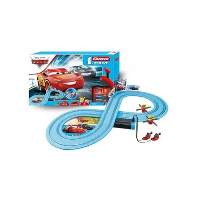 Autodráha Carrera First Auta/Cars 2,4m plast +2 auta na bat. v krabici 50x30x7cm