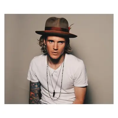 Plastic Sucks! You Can Make A Difference - Dougie Poynter