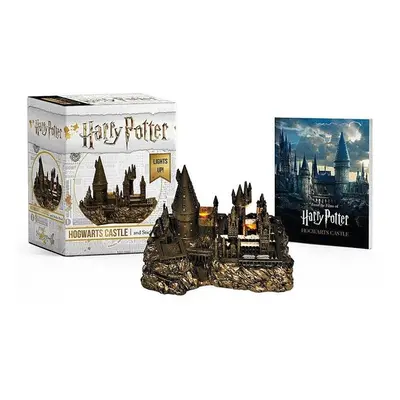 Harry Potter Hogwarts Castle and Sticker Book: Lights Up! - Autor Neuveden