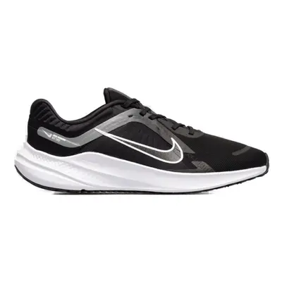 Pánská běžecká obuv NIKE Quest 5 black smoke grey dark smoke grey white