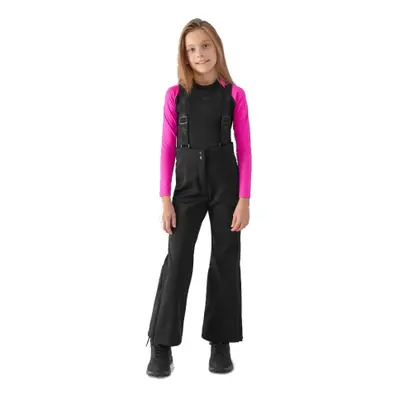 Dievčenské lyžiarske softshellové nohavice 4F JUNIOR TROUSERS FNK-JWAW24TFTRF661-20S-DEEP BLACK