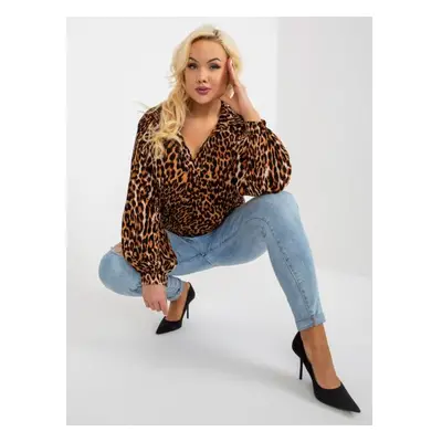 Dámská halenka s leopardím potiskem plus size GERDA světle hnědá a černá