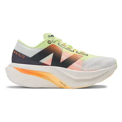 Dámské boty New Balance FuelCell SC Elite V4 WRCELLA4 – bílé