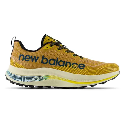 Pánské boty New Balance FuelCell SuperComp Trail MTTRXCY1 – hnědý