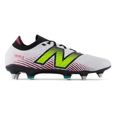 Kopačky New Balance TEKELA PRO SG V4+ ST1SLH45 – bílé