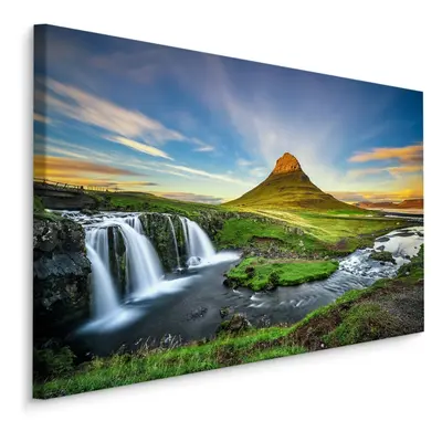 Plátno Vodopád Na Pozadí Hory Kirkjufell Na Islandu Varianta: 40x30