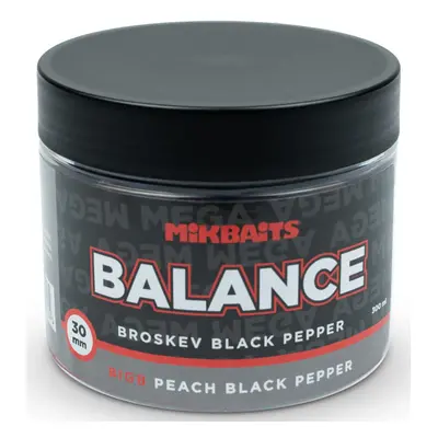 Mikbaits vyvážené boilie mega balance bigb broskev black pepper 300 ml 30 mm